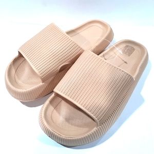 Women Thick Platform Cloud Slippers, Soft Sole Slide Sandals